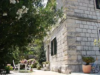 Park Gradac Szálloda 2*